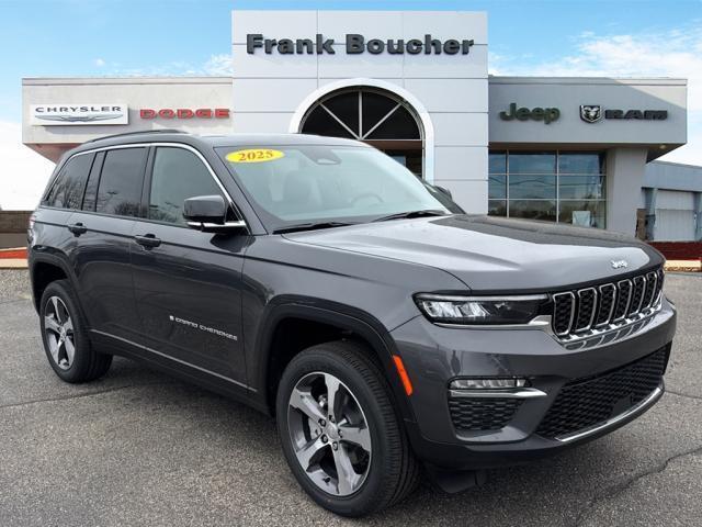new 2025 Jeep Grand Cherokee car, priced at $49,203