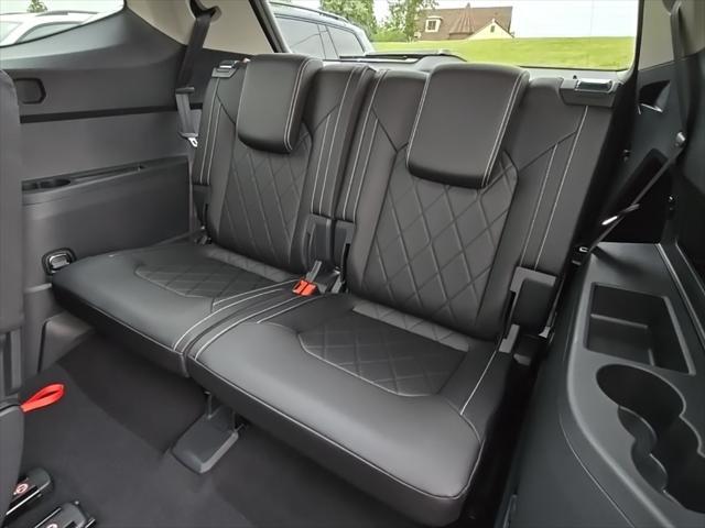 new 2025 Volkswagen Atlas car, priced at $53,386