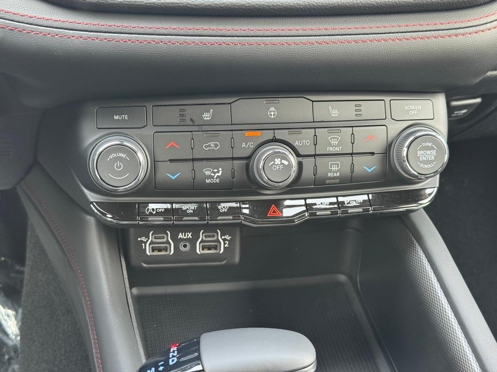new 2025 Dodge Durango car, priced at $39,319