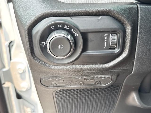 new 2025 Jeep Wrangler car, priced at $50,840
