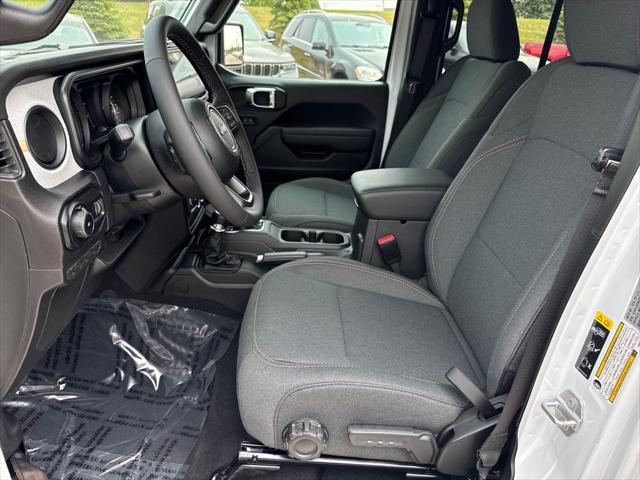 new 2025 Jeep Wrangler car, priced at $50,840
