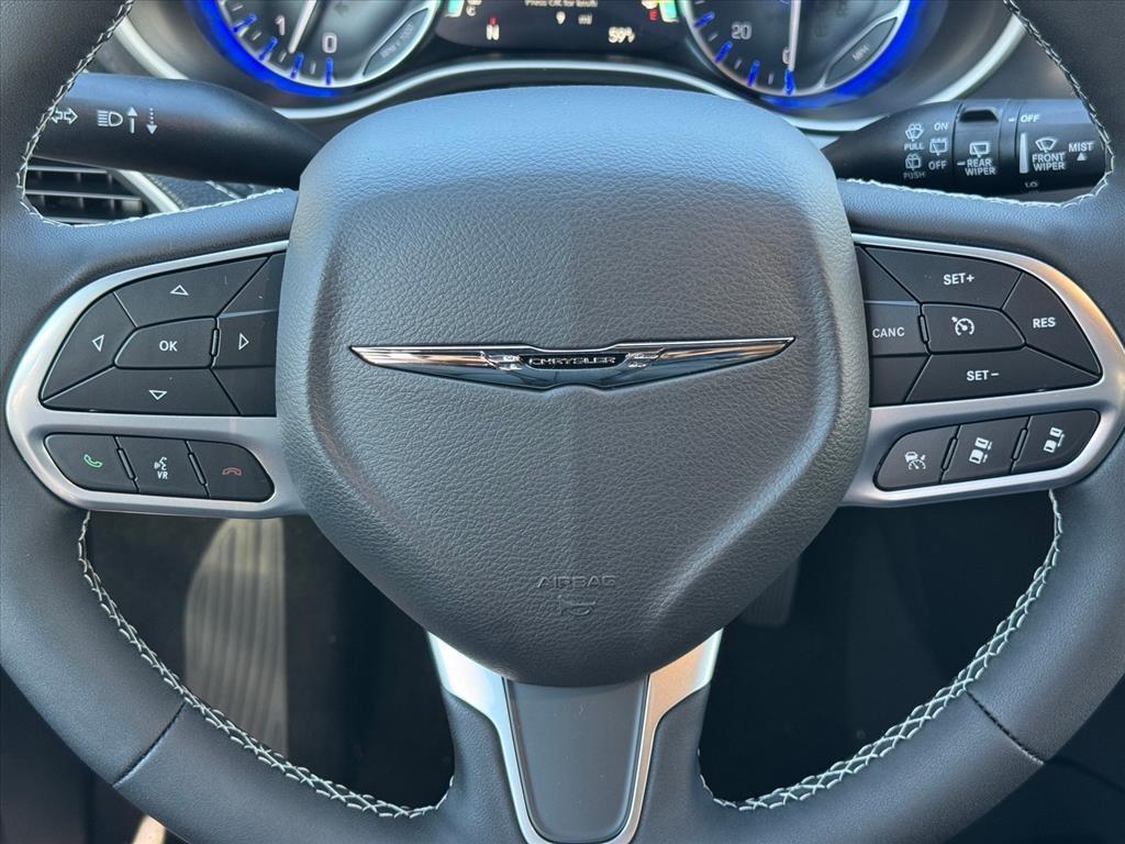 new 2026 Chrysler Pacifica car, priced at $42,468