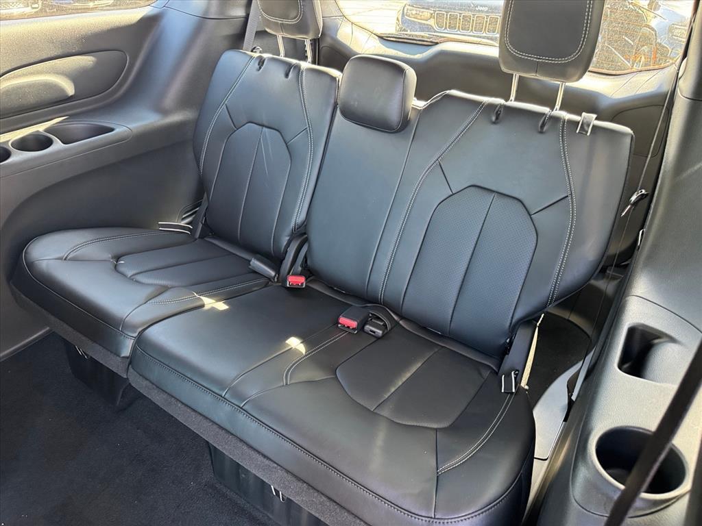 new 2026 Chrysler Pacifica car, priced at $42,468