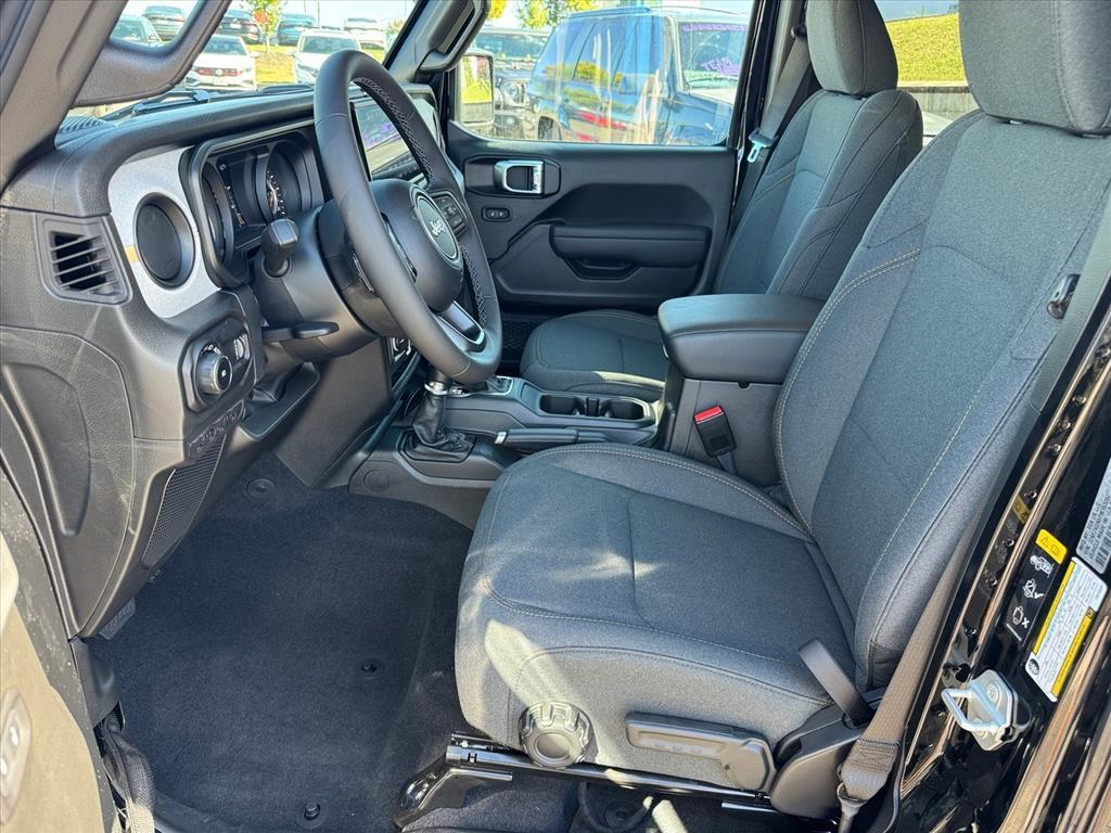new 2026 Jeep Wrangler car, priced at $48,499