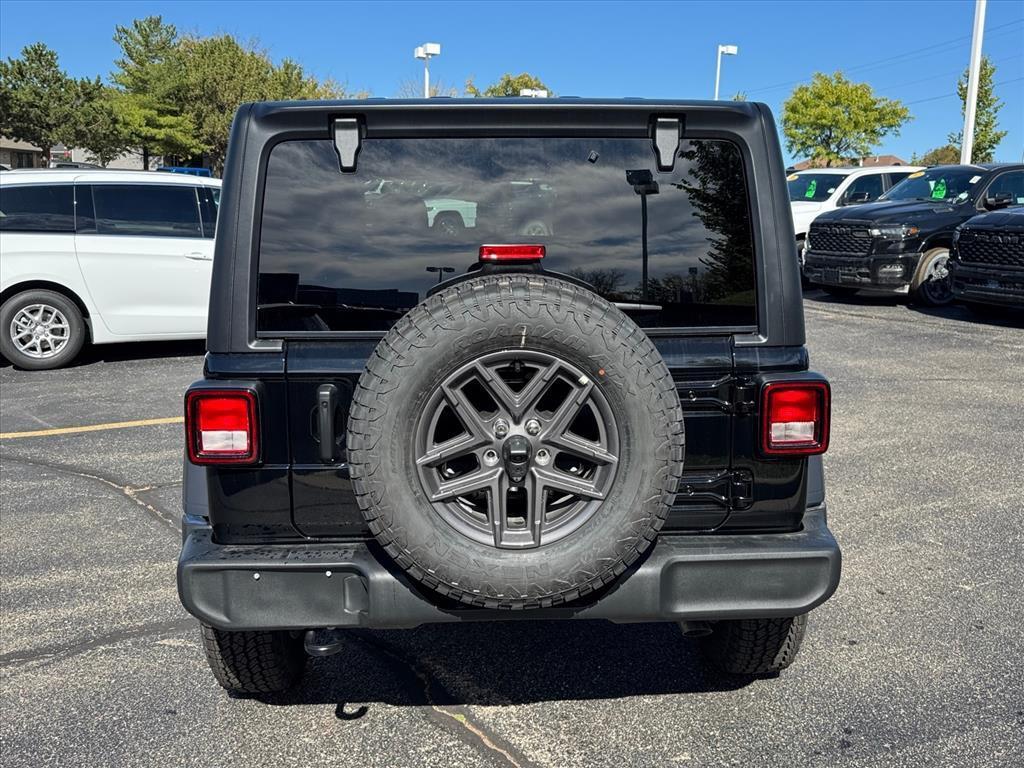 new 2026 Jeep Wrangler car, priced at $48,499