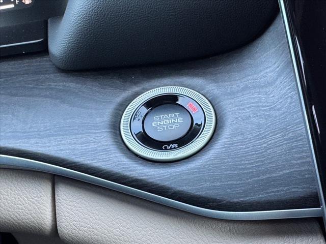 new 2025 Jeep Grand Cherokee L car, priced at $49,051