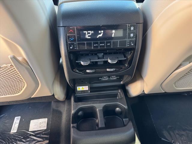 new 2025 Jeep Grand Cherokee L car, priced at $49,051