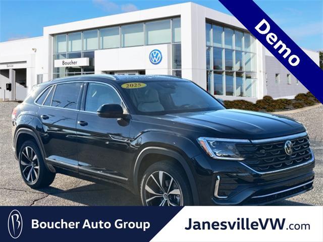 new 2025 Volkswagen Atlas Cross Sport car, priced at $50,262