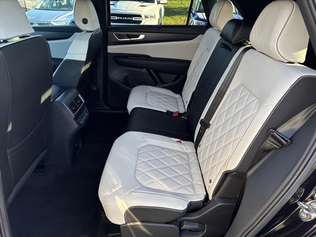 new 2025 Volkswagen Atlas Cross Sport car, priced at $50,262