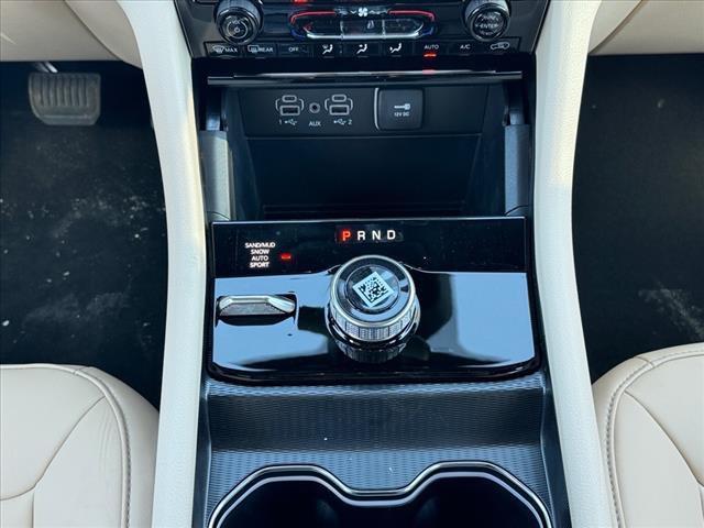 new 2025 Jeep Grand Cherokee car, priced at $47,390