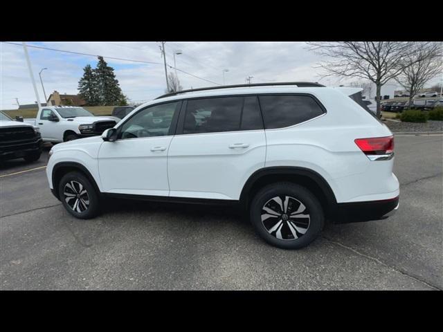 new 2024 Volkswagen Atlas car, priced at $35,809