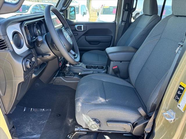 new 2025 Jeep Wrangler car, priced at $51,562