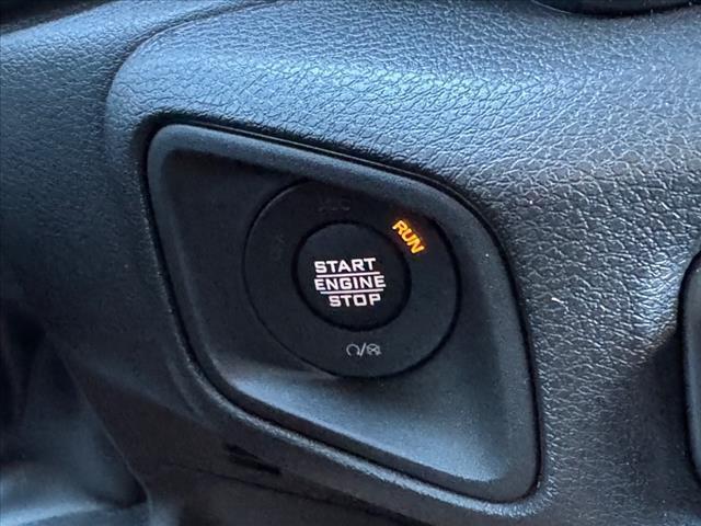 new 2025 Jeep Wrangler car, priced at $51,562
