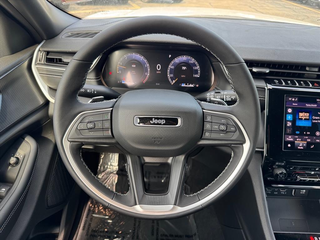 new 2025 Jeep Grand Cherokee car, priced at $41,583