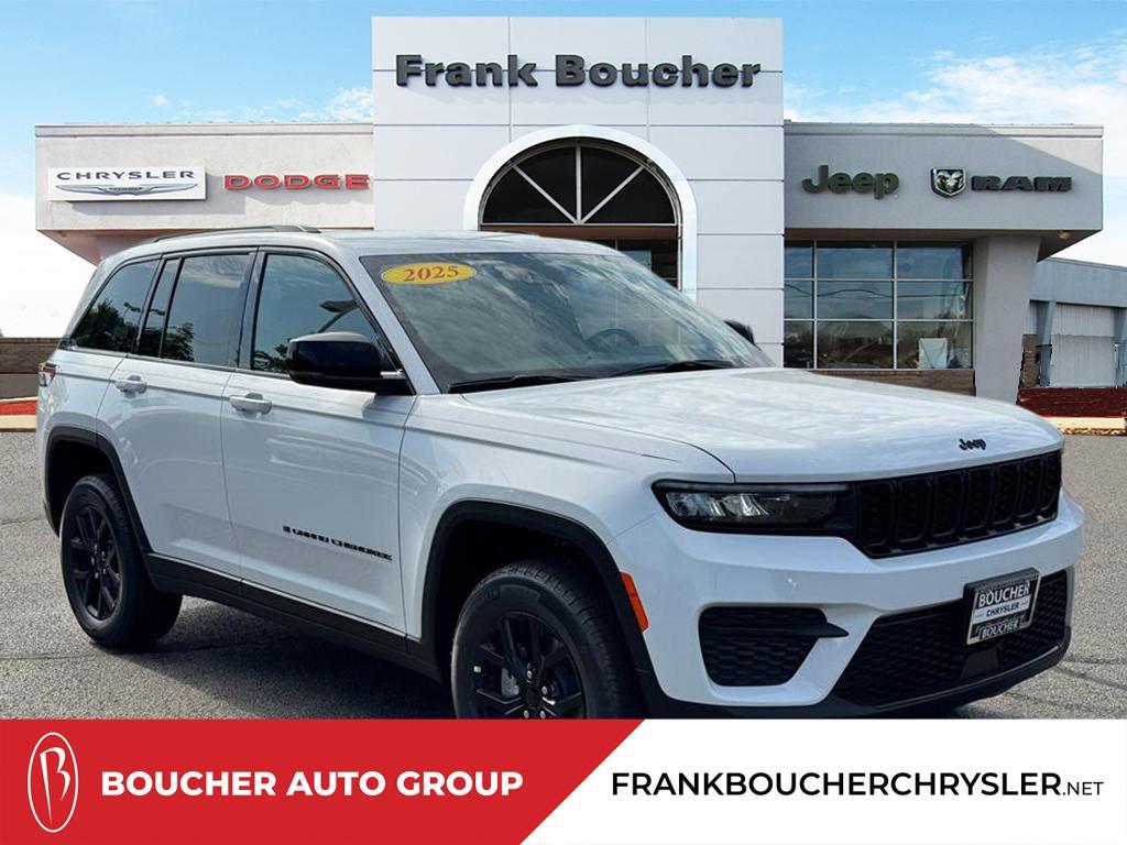 new 2025 Jeep Grand Cherokee car, priced at $41,583