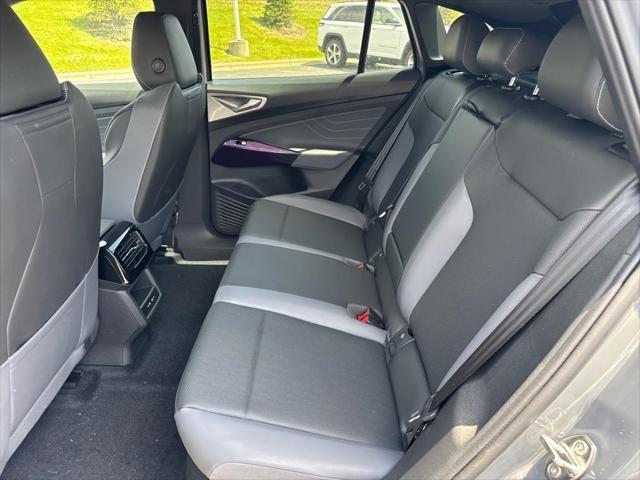 new 2025 Volkswagen ID.4 car, priced at $49,658