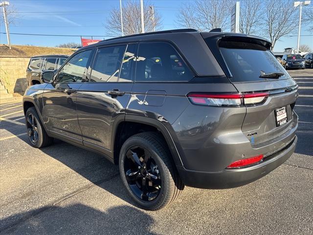 new 2025 Jeep Grand Cherokee car, priced at $48,452