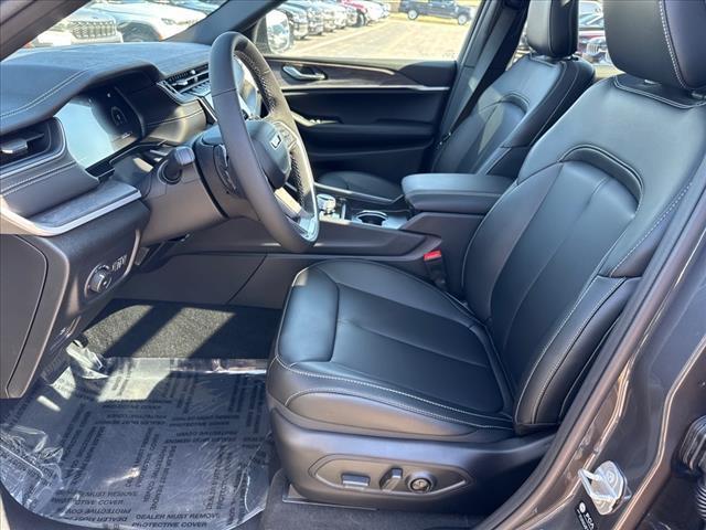 new 2025 Jeep Grand Cherokee L car, priced at $49,247