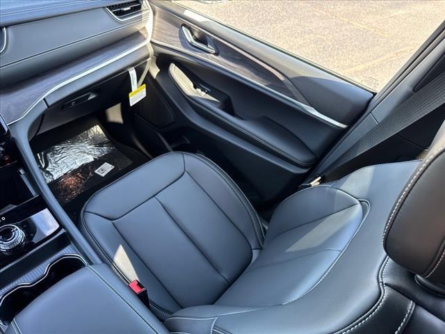 new 2025 Jeep Grand Cherokee L car, priced at $49,247