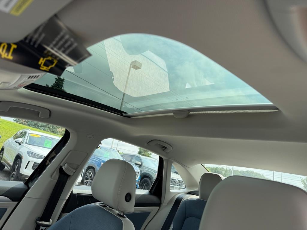 new 2025 Volkswagen Jetta car, priced at $27,286