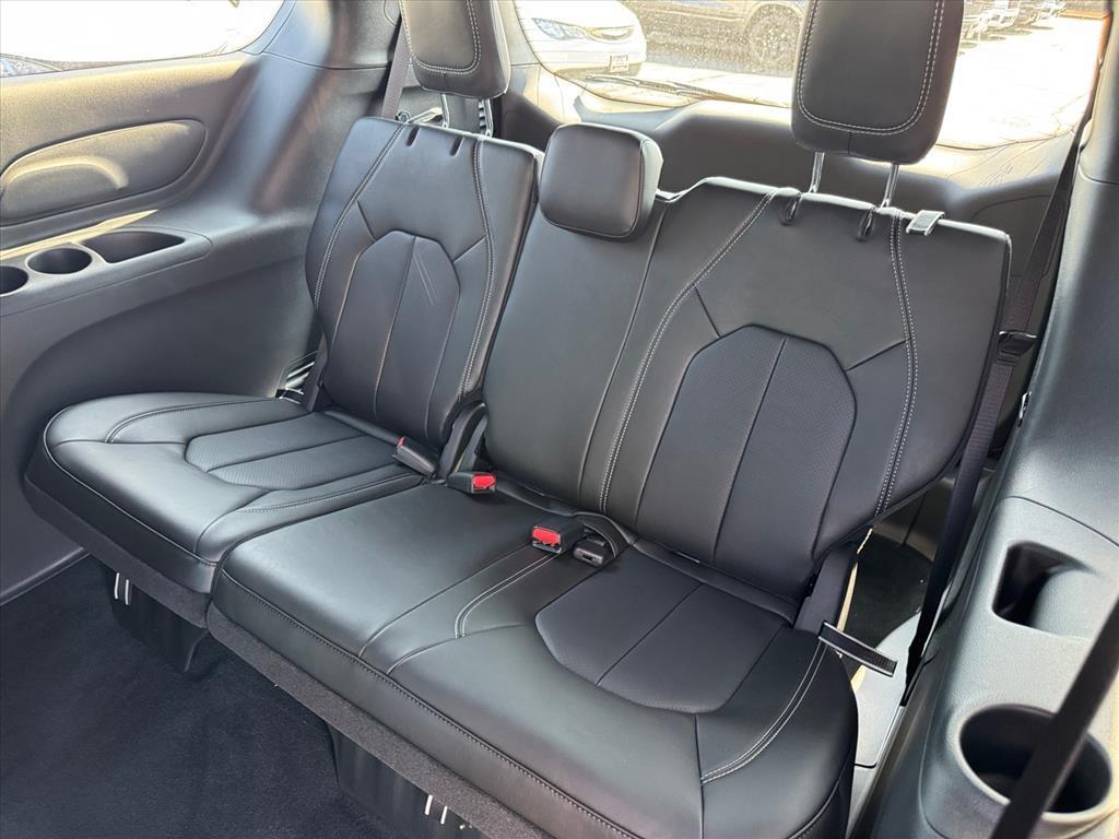 new 2026 Chrysler Pacifica car, priced at $45,235