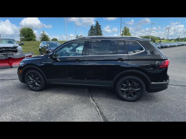 new 2024 Volkswagen Tiguan car, priced at $31,882