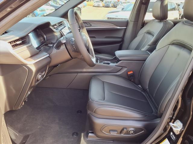 new 2025 Jeep Grand Cherokee L car, priced at $49,247