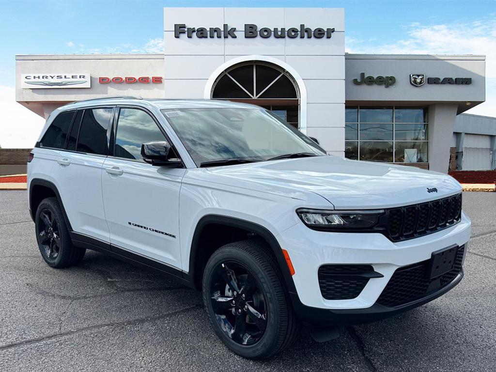 new 2025 Jeep Grand Cherokee car, priced at $44,409
