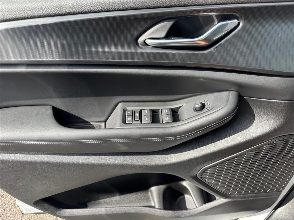 new 2025 Jeep Grand Cherokee car, priced at $44,409