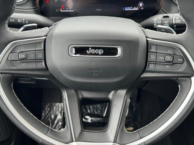 new 2025 Jeep Grand Cherokee car, priced at $44,011