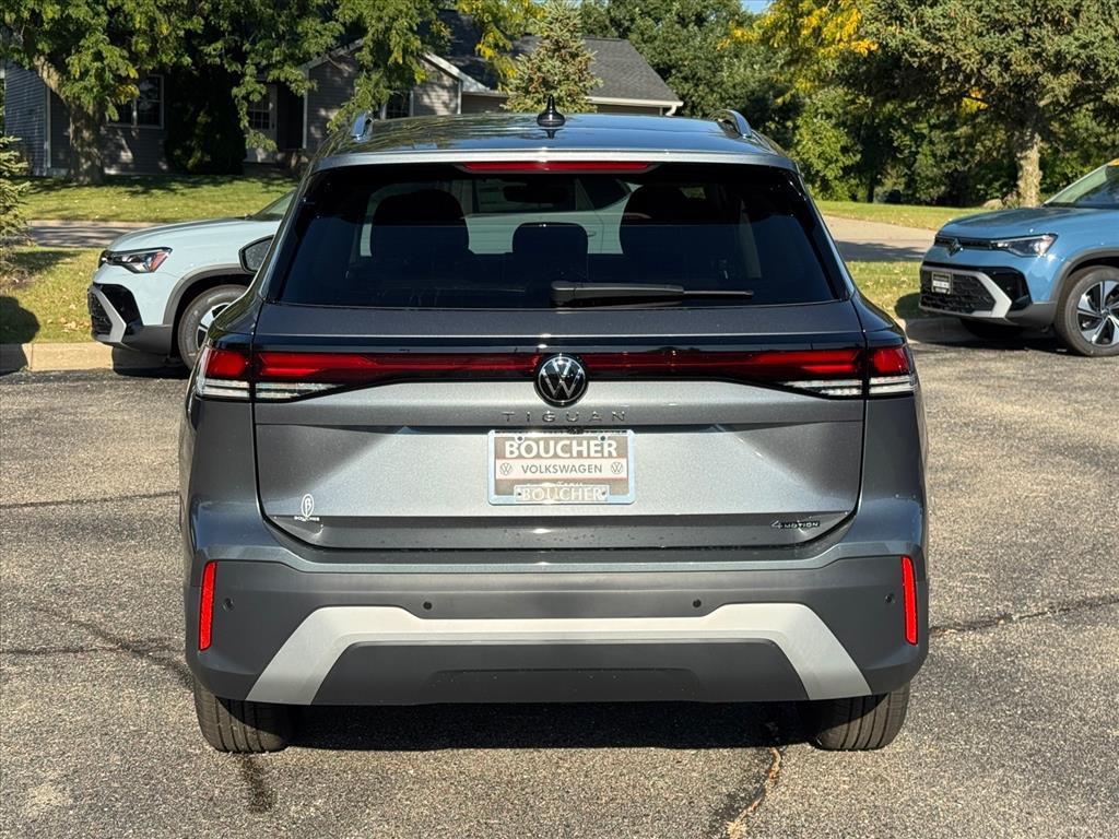 new 2025 Volkswagen Tiguan car, priced at $30,959