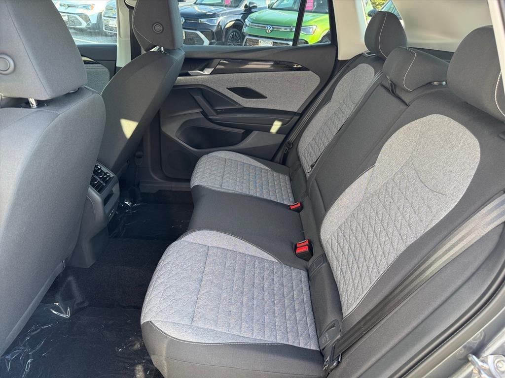 new 2025 Volkswagen Tiguan car, priced at $30,959