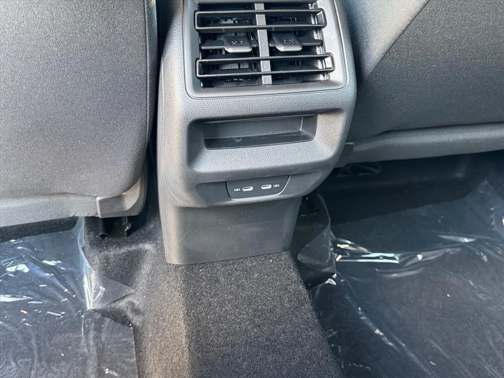 new 2025 Volkswagen Tiguan car, priced at $30,959