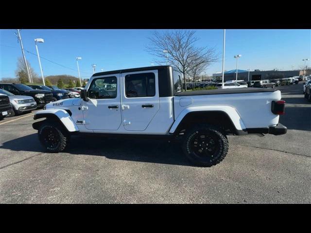 new 2024 Jeep Gladiator car, priced at $48,306