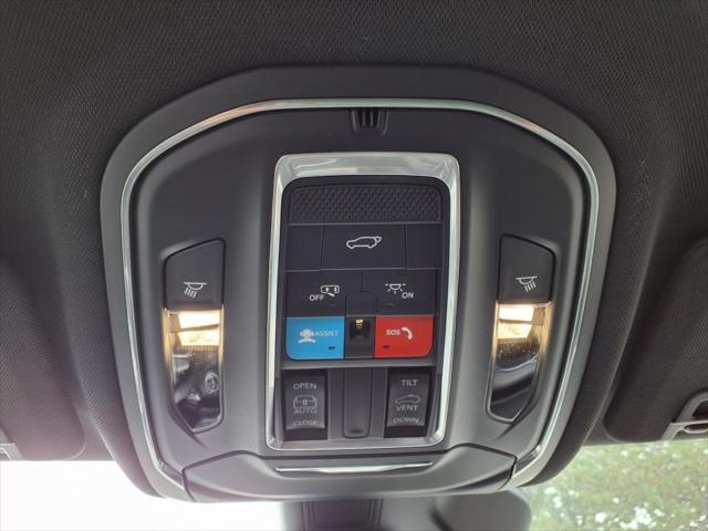 new 2025 Jeep Grand Cherokee L car, priced at $44,087