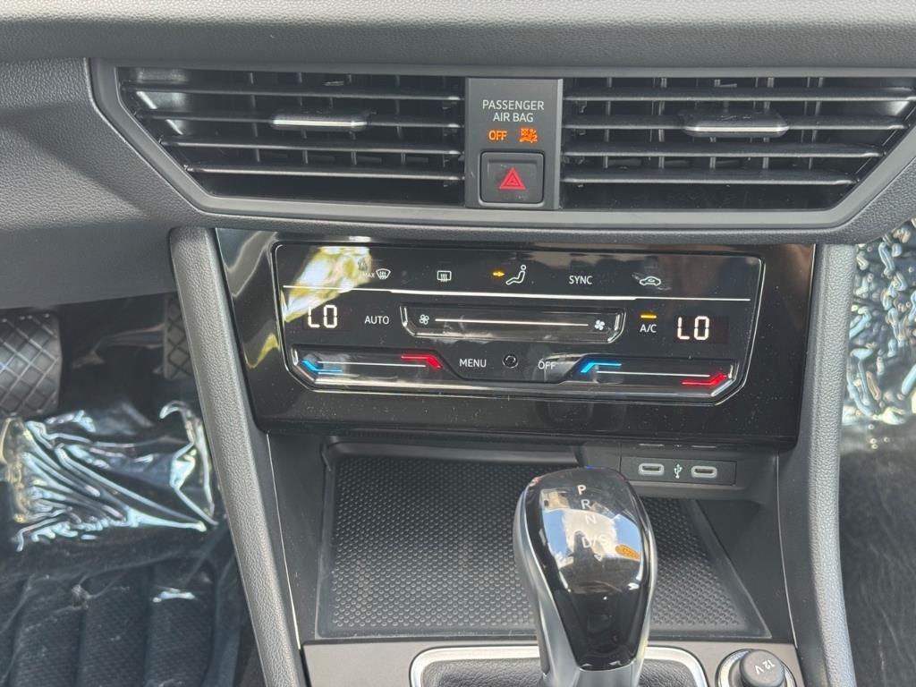 new 2025 Volkswagen Jetta car, priced at $23,699