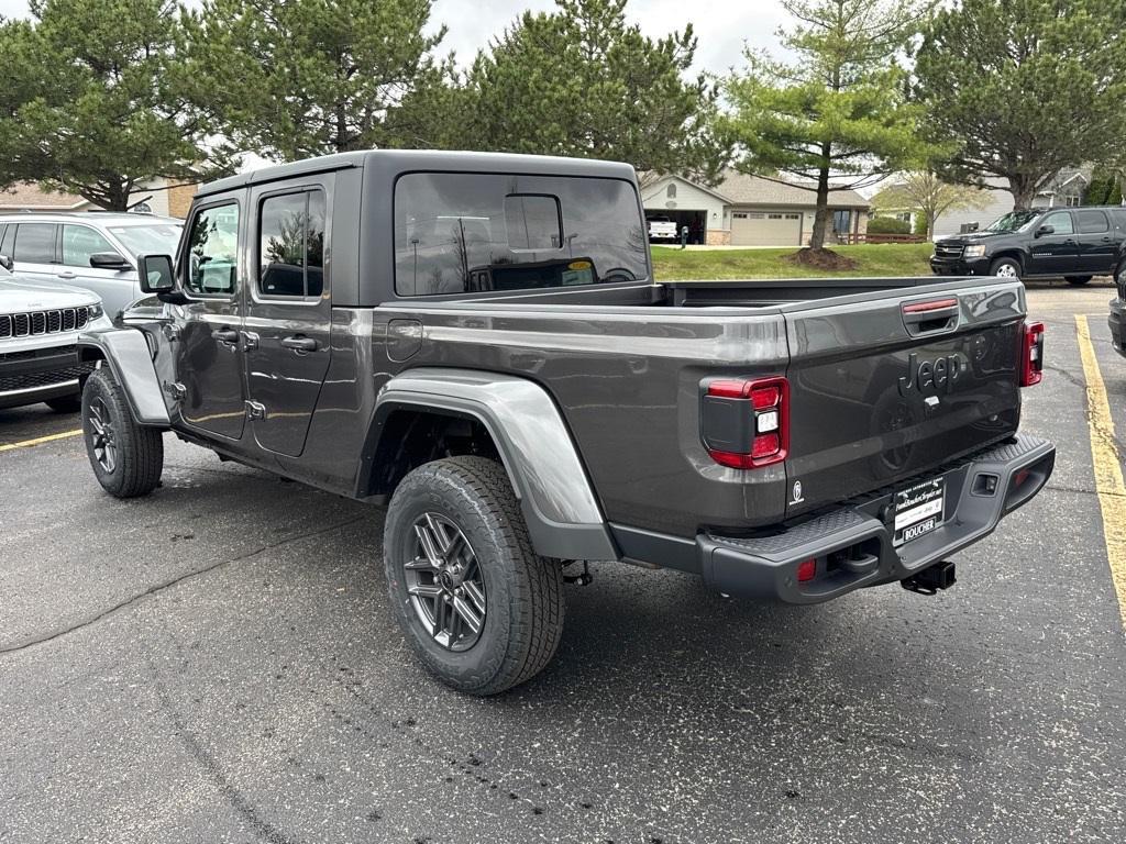 new 2025 Jeep Gladiator car, priced at $44,995