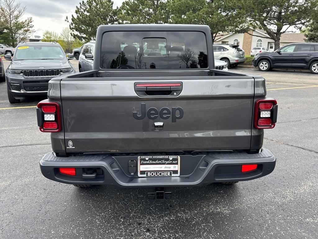 new 2025 Jeep Gladiator car, priced at $44,995