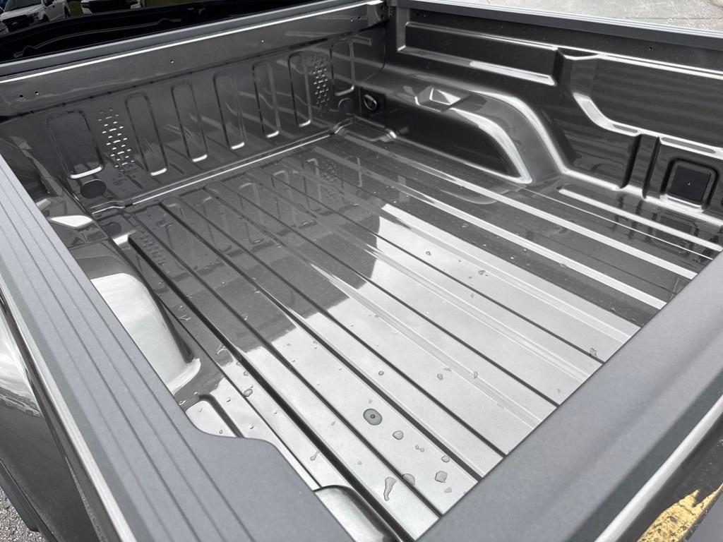 new 2025 Jeep Gladiator car, priced at $44,995