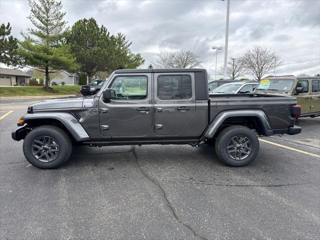 new 2025 Jeep Gladiator car, priced at $53,535