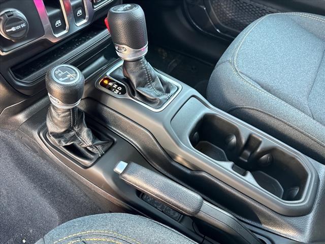 new 2025 Jeep Wrangler car, priced at $41,637