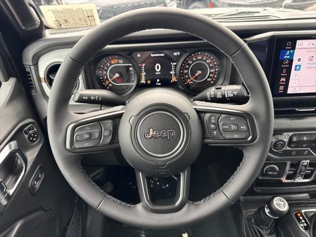 new 2025 Jeep Wrangler car, priced at $46,715