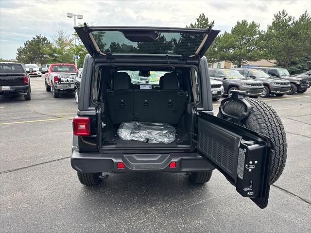 new 2025 Jeep Wrangler car, priced at $46,715