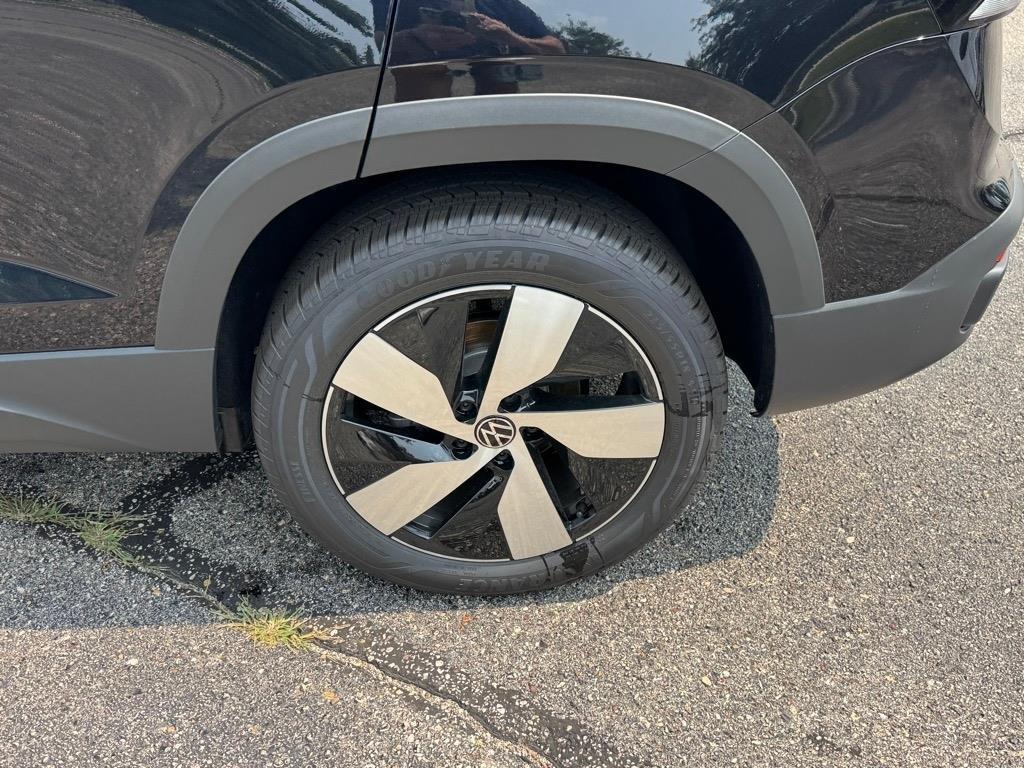 new 2025 Volkswagen Taos car, priced at $27,061