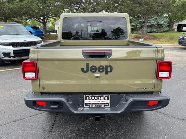 new 2025 Jeep Gladiator car, priced at $53,240