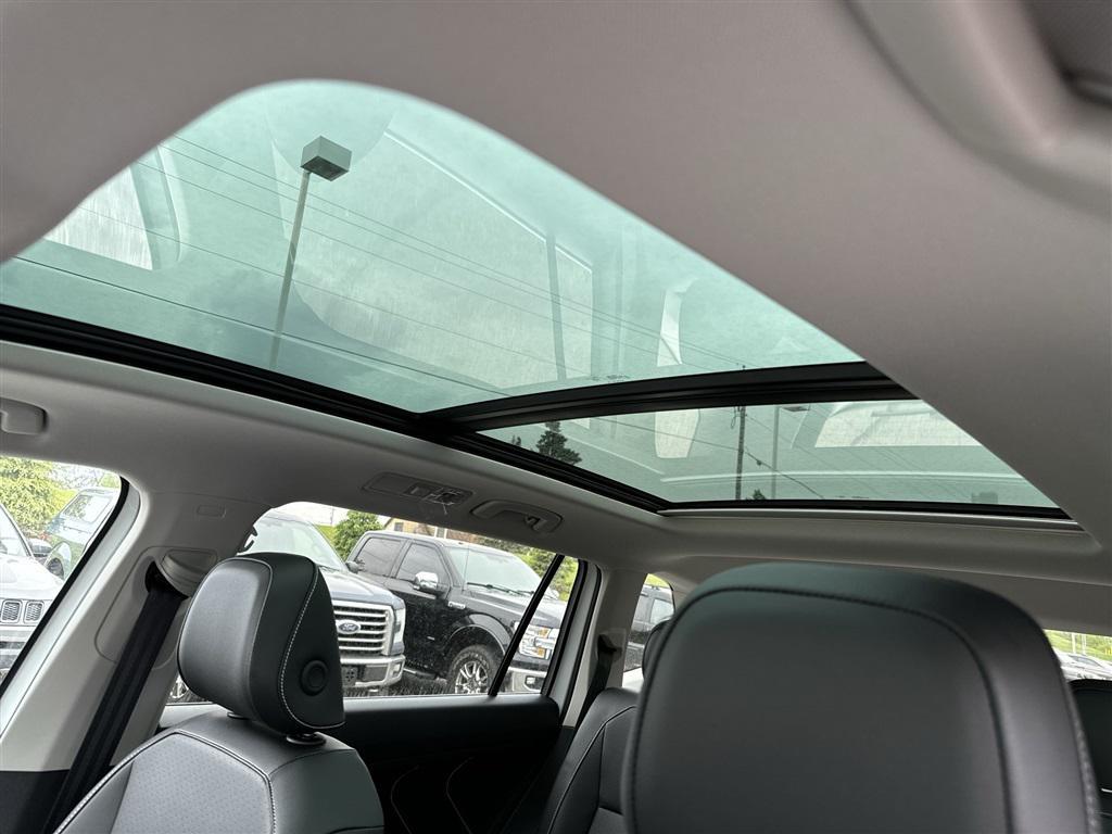 used 2024 Volkswagen Tiguan car, priced at $27,595