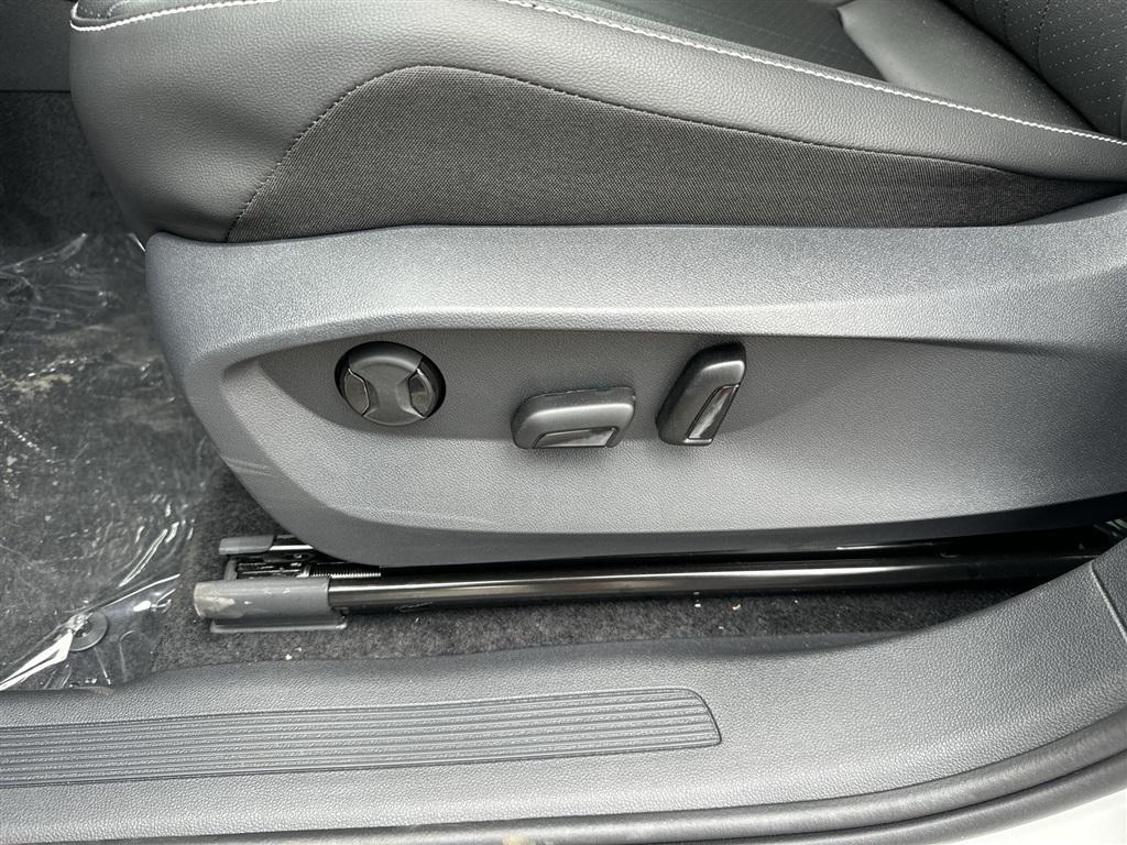 used 2024 Volkswagen Tiguan car, priced at $27,595