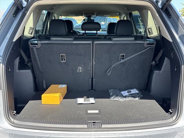 new 2025 Volkswagen Atlas car, priced at $42,949