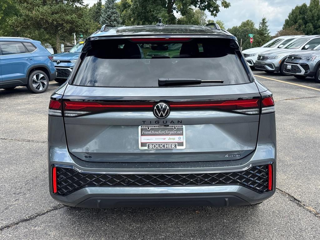 new 2025 Volkswagen Tiguan car, priced at $37,044