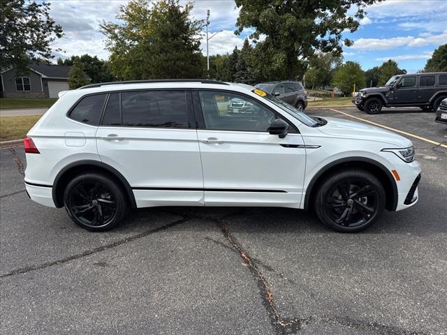 new 2024 Volkswagen Tiguan car, priced at $34,270